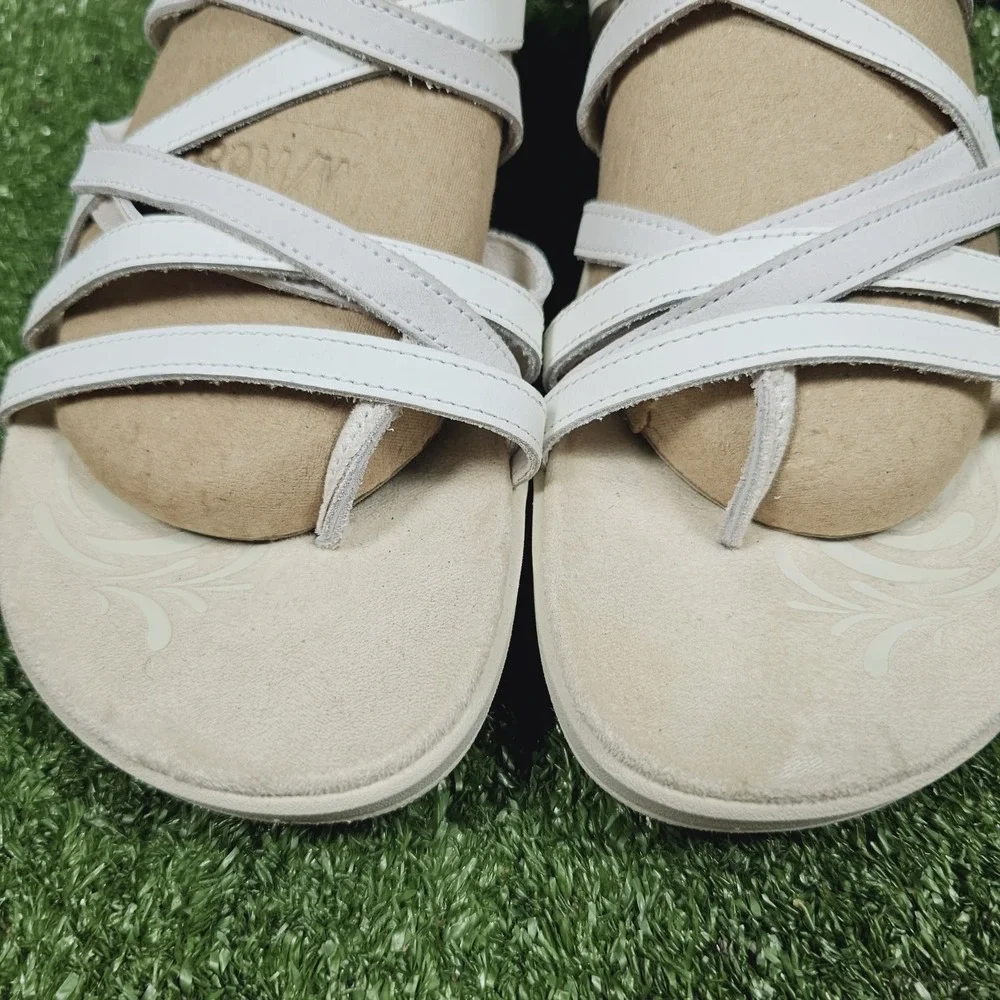 Merrell Harbor White Beige Strappy Athletic Comfort Sandals Womens Size 11